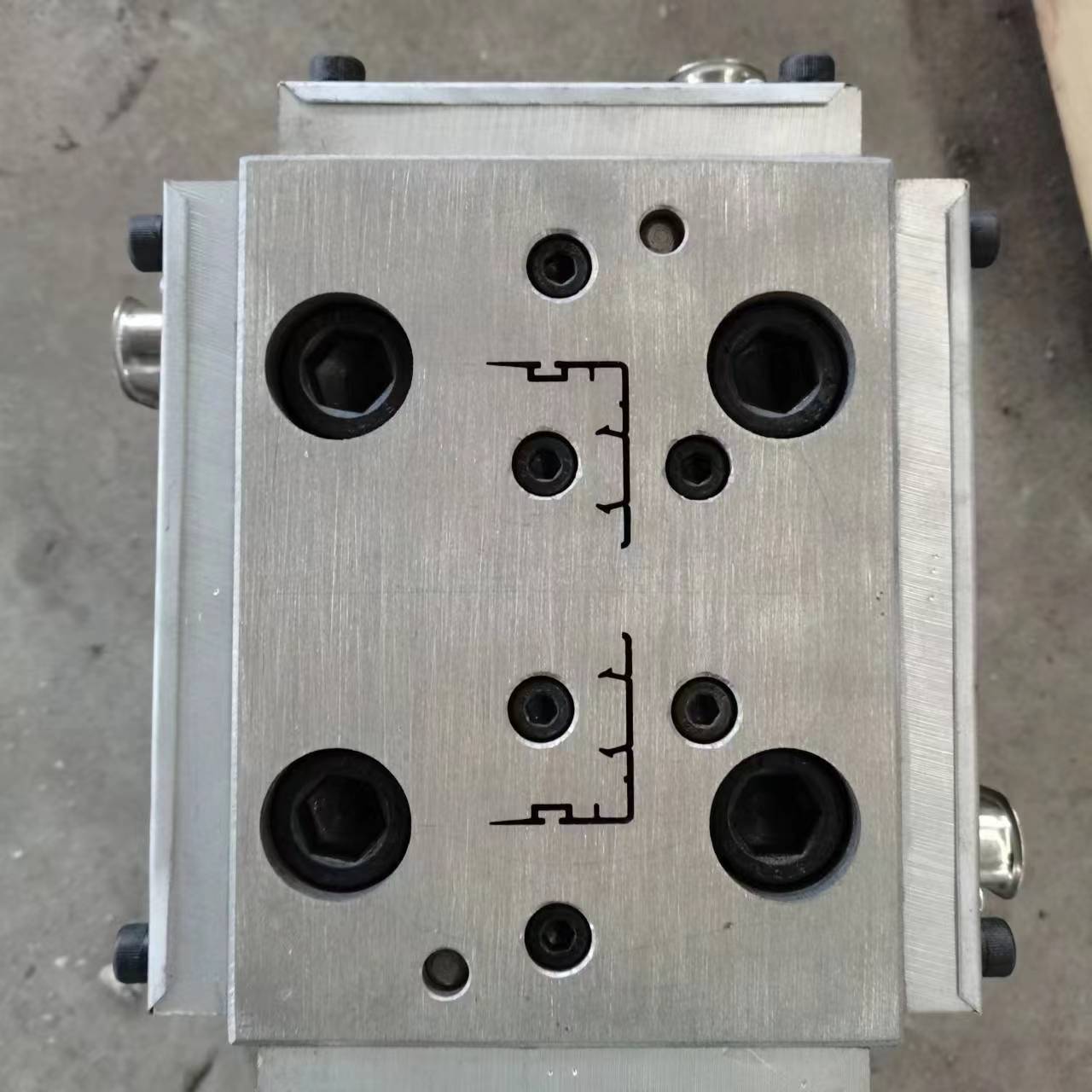 extrusion mould for PVC profiles