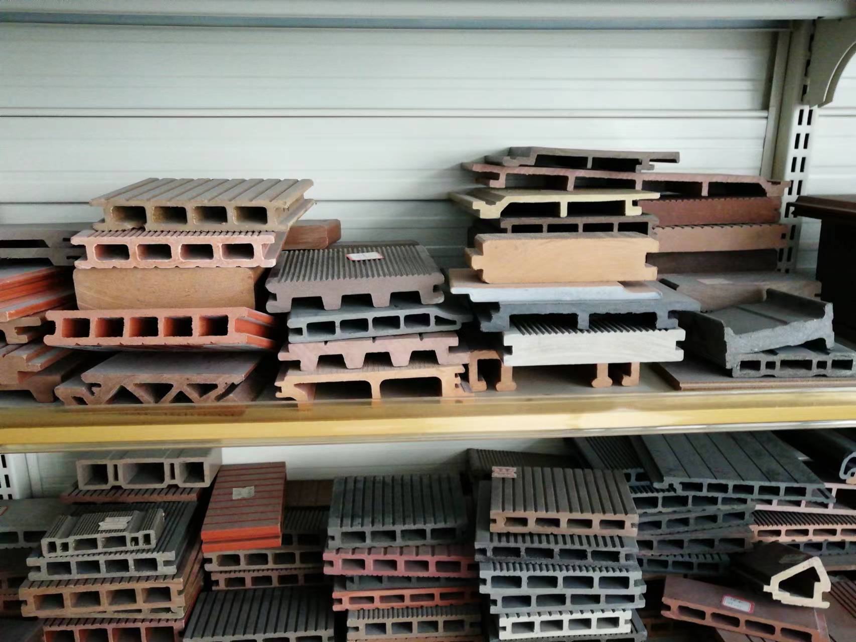 PP, PE wood plastic mould